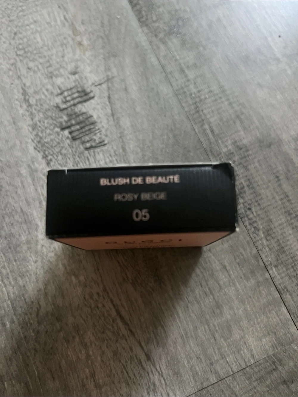 Gucci Blush de Beauté Compact in Pale Pink